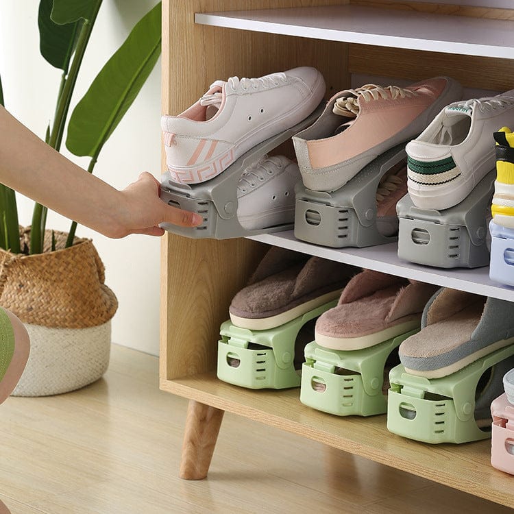 Kleiderschrank-Organizer für Schuhe mit stapelbarem Design und Staubschutz