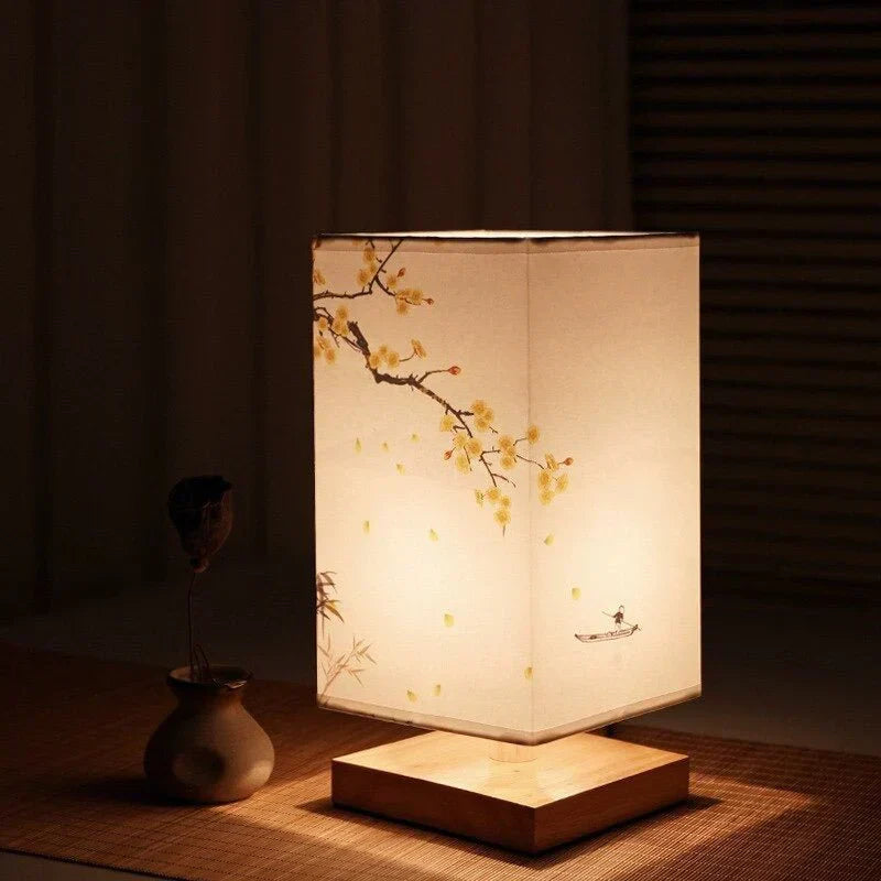 Tischlampe im Japandi-Stil mit Bambus und Stoffschirm für Wohnzimmer, Schlafzimmer und Büro