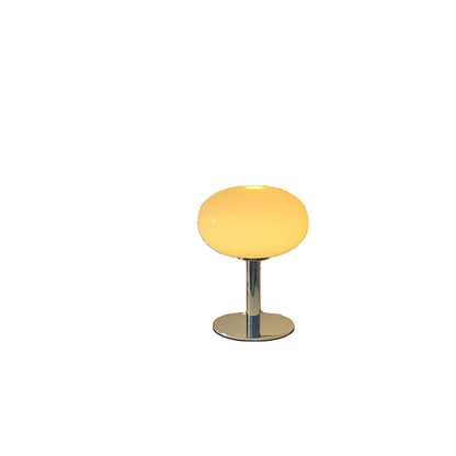 Kabellose LED-Tischlampe im Bauhaus-Stil mit dimmbarer Beleuchtung