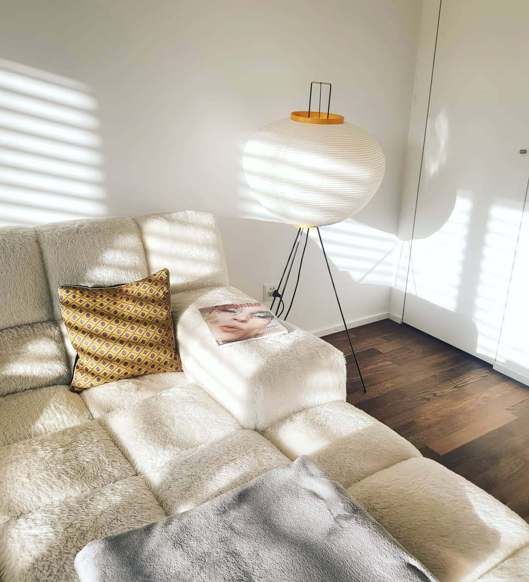 Reispapier Stehlampe mit Metallrahmen für Wohn- und Schlafzimmer