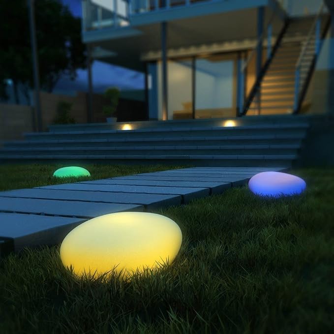LED Gartenlampe mit 16 Farben und Fernbedienung für Außenbereiche