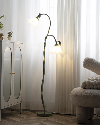 Calla Blumen Stehlampe mit Metallrahmen und LED-Fassung für Wohn- und Schlafzimmer