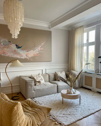 Stehlampe aus Holz und Metall mit Leinenlampenschirm für Wohnräume