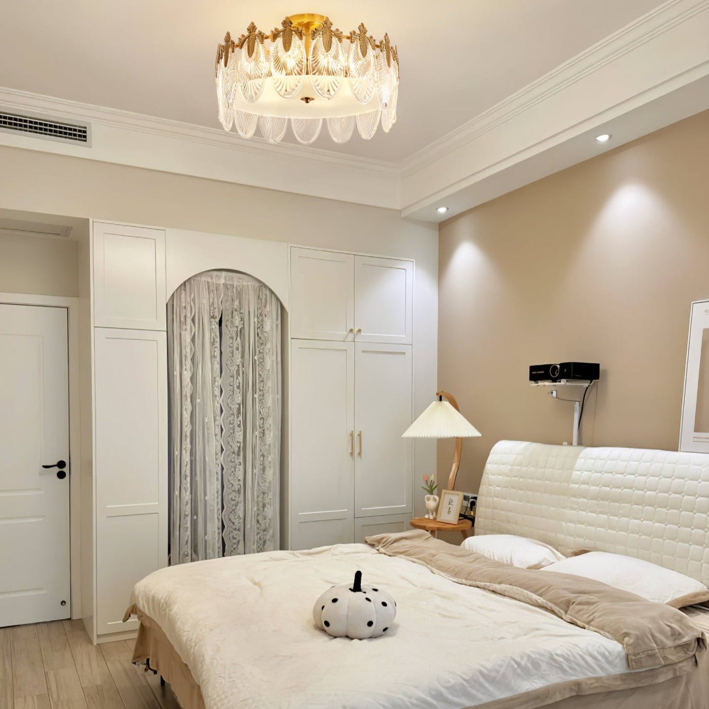 Runde Glas-Kronleuchter mit Metallrahmen für Wohnzimmer und Esszimmer