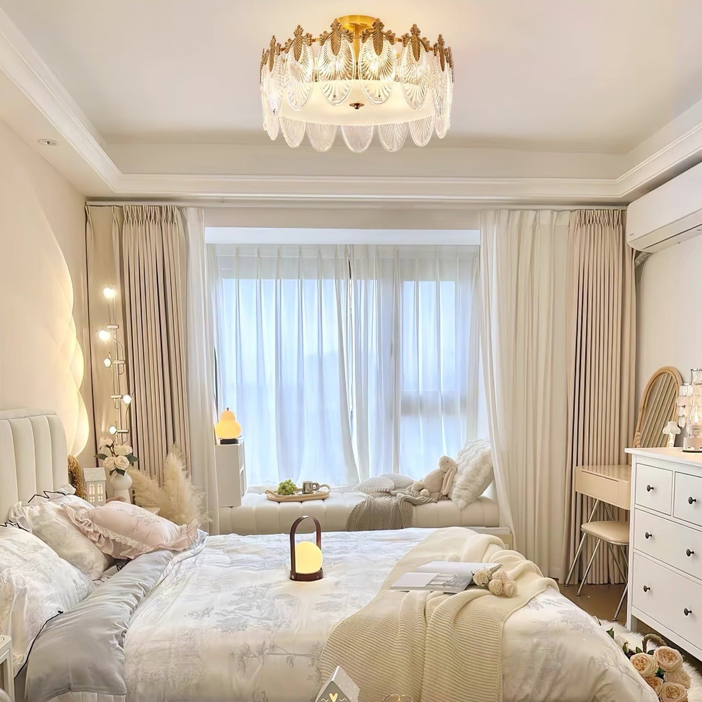 Runde Glas-Kronleuchter mit Metallrahmen für Wohnzimmer und Esszimmer