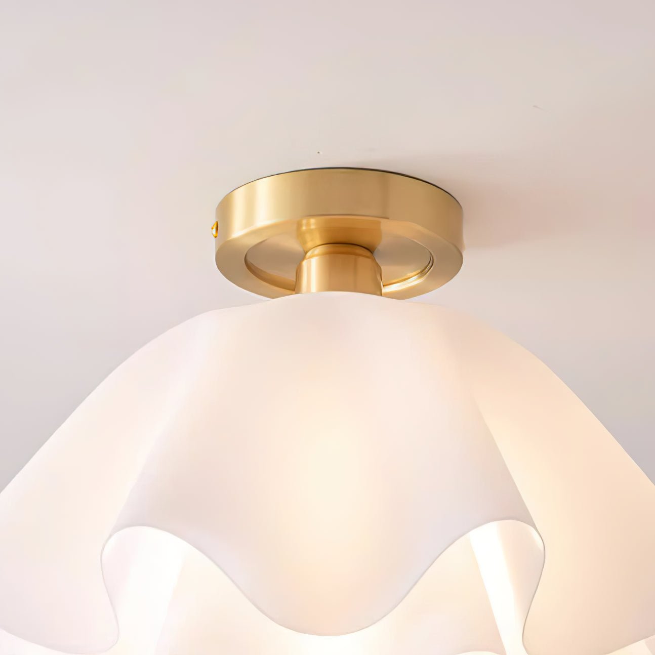 Deckenlampe mit gefaltetem Design aus Kupfer für Wohnzimmer und Schlafzimmer