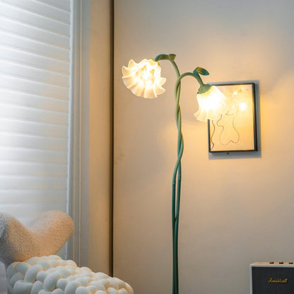 Calla Blumen Stehlampe mit Metallrahmen und LED-Fassung für Wohn- und Schlafzimmer