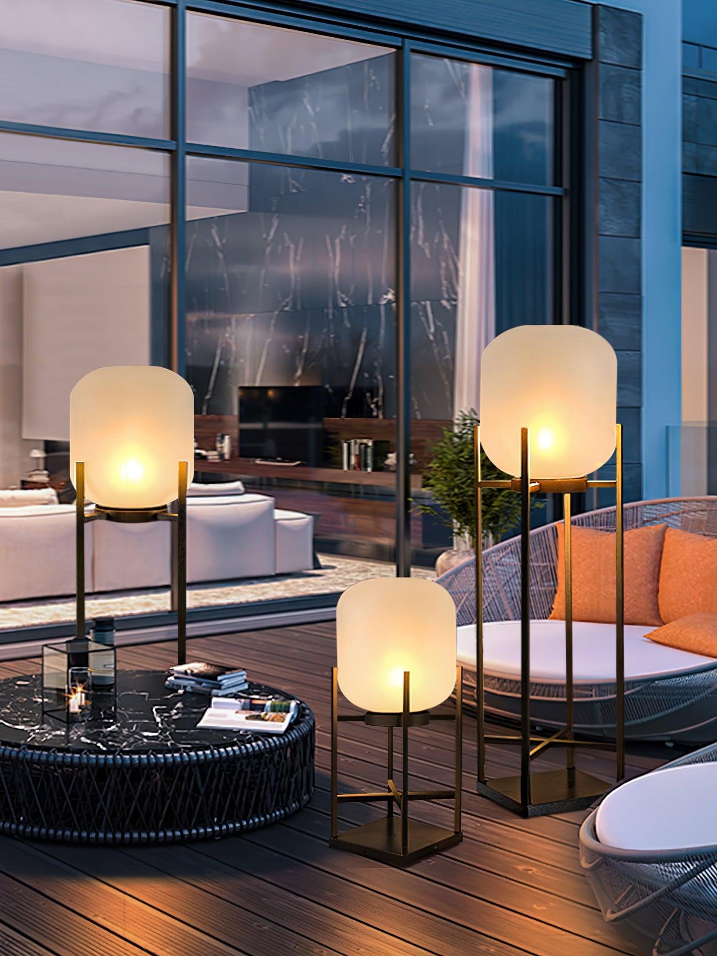 Solarlampe aus Edelstahl und Glas für Außenbereiche mit automatischer Beleuchtung