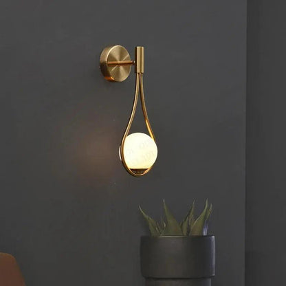 Wandlampe im nordischen Stil mit Eisen- und Glasdesign für Wohnzimmer und Essbereiche