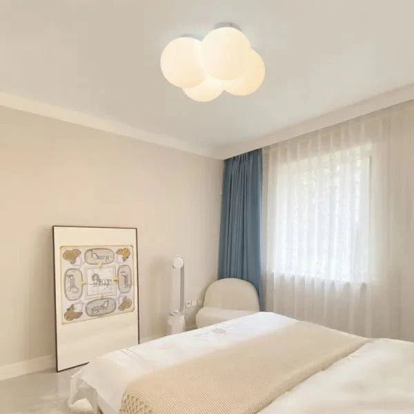 LED Deckenlampe in Wolkenform mit warmweißer und neutralweißer Lichtfarbe für Schlafzimmer und Wohnzimmer