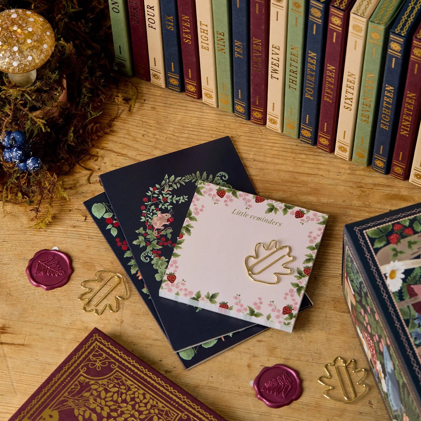 Adventskalender Schreibwaren mit 24 Überraschungen für kreative Projekte und Bastelideen