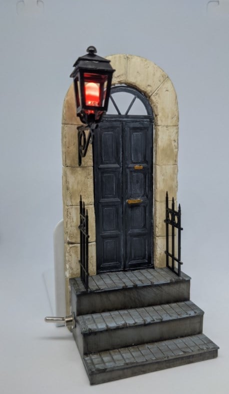 Buchstützen mit 2D Bücher-Tür Design für Regal, Büro und Wohnzimmer