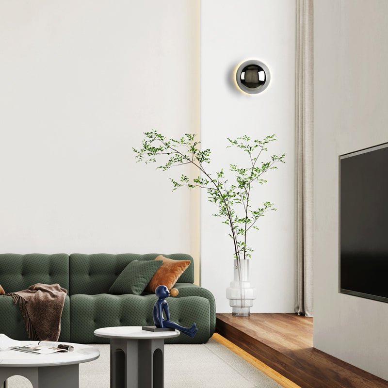 Wandlampe im mittelalterlichen Stil mit LED-Beleuchtung und rundem Glasdesign für Flur und Wohnzimmer