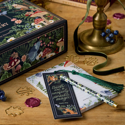 Adventskalender Schreibwaren mit 24 Überraschungen für kreative Projekte und Bastelideen