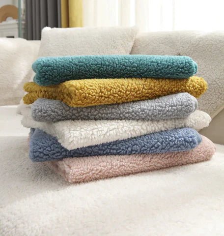 Sofabezug mit elastischem Stoff für umfassenden Schutz und einfaches Anbringen