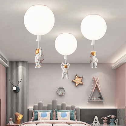 LED Deckenleuchte mit Mond- und Astronauten-Design für Kinder- und Schlafzimmer