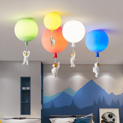 LED Deckenleuchte mit Mond- und Astronauten-Design für Kinder- und Schlafzimmer