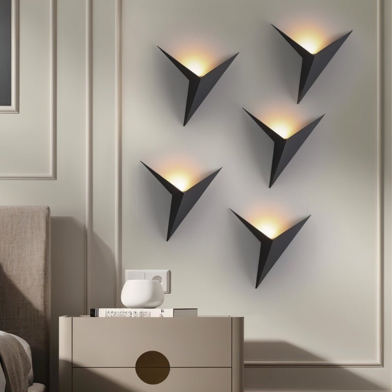 Wandleuchte aus Aluminium mit integriertem LED-Licht für modernes Wohndesign