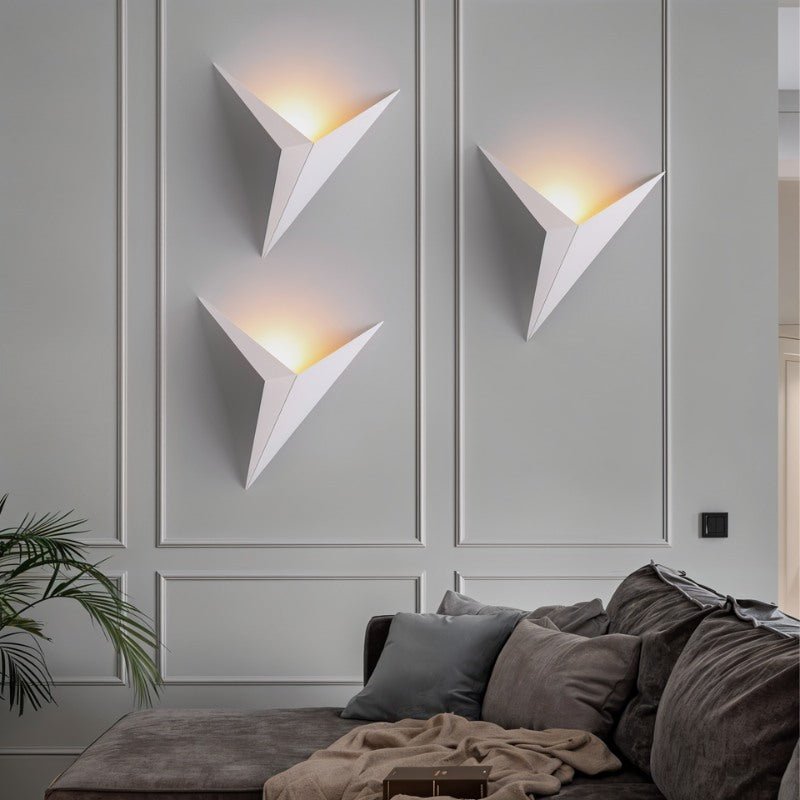 Wandleuchte aus Aluminium mit integriertem LED-Licht für modernes Wohndesign