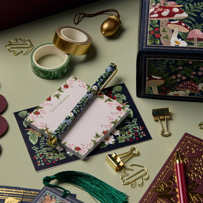 Adventskalender Schreibwaren mit 24 Überraschungen für kreative Projekte und Bastelideen