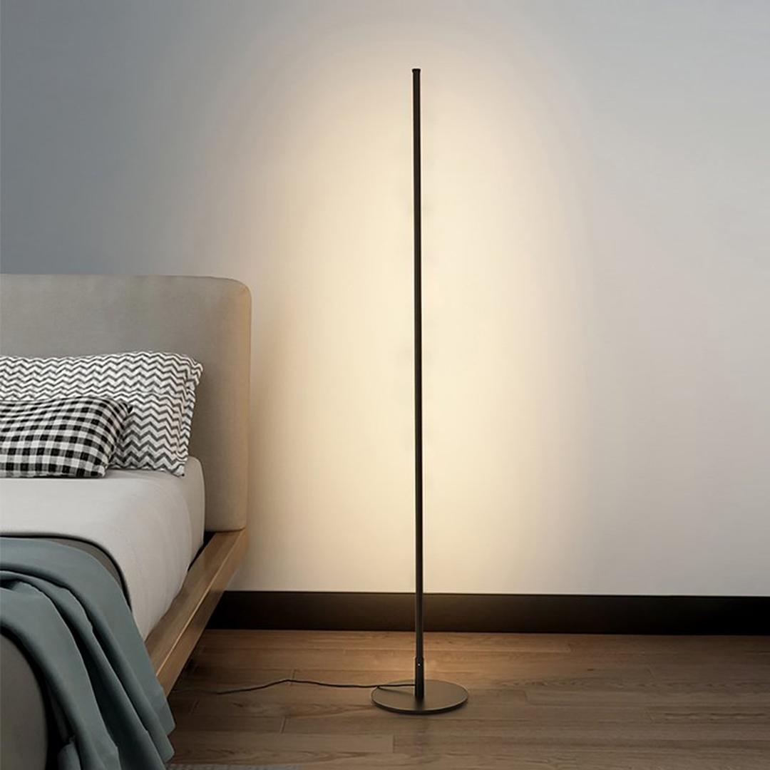 LED Stehlampe mit Fernbedienung