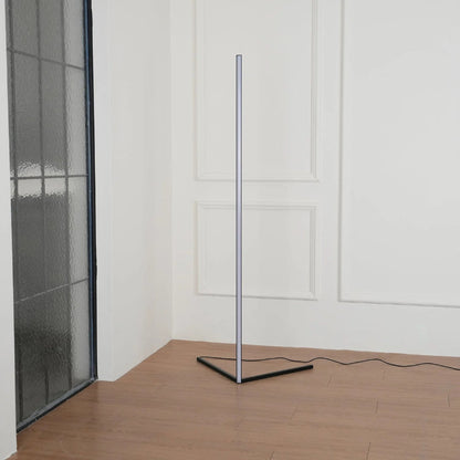 Lineare LED Stehlampe