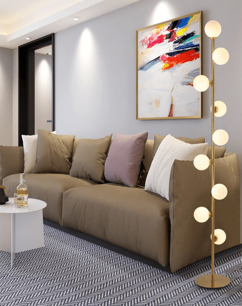 Stehleuchte aus Glas mit Metallrahmen und G9-Fassung für Wohn- und Schlafzimmer