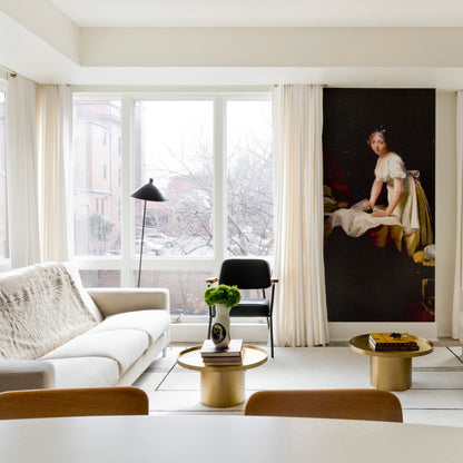 Stehlampe mit drei verstellbaren Armen und gerichteter LED-Beleuchtung für Wohn- und Arbeitsbereiche