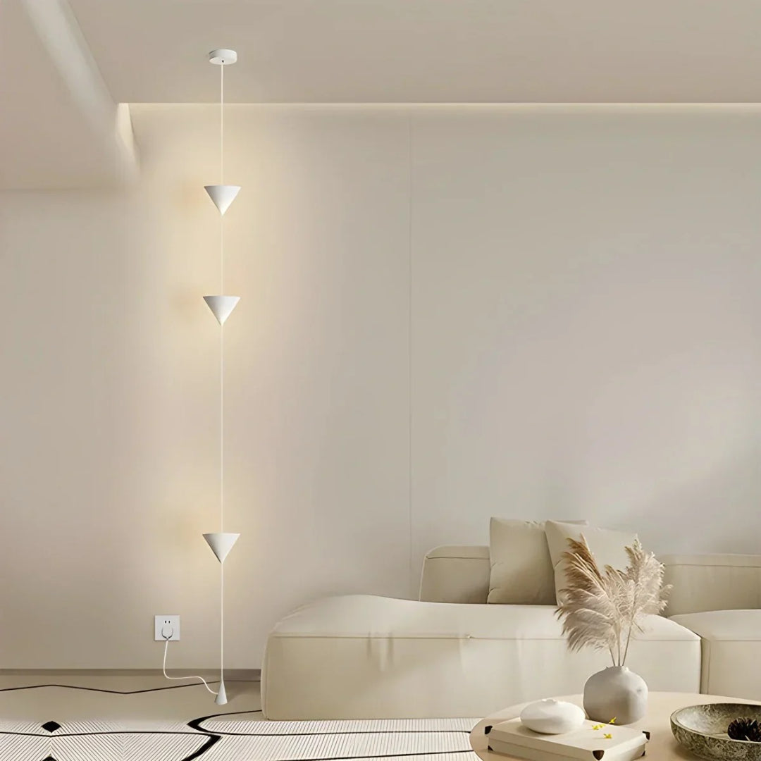 Stehlampe konisch floor-to-ceiling
