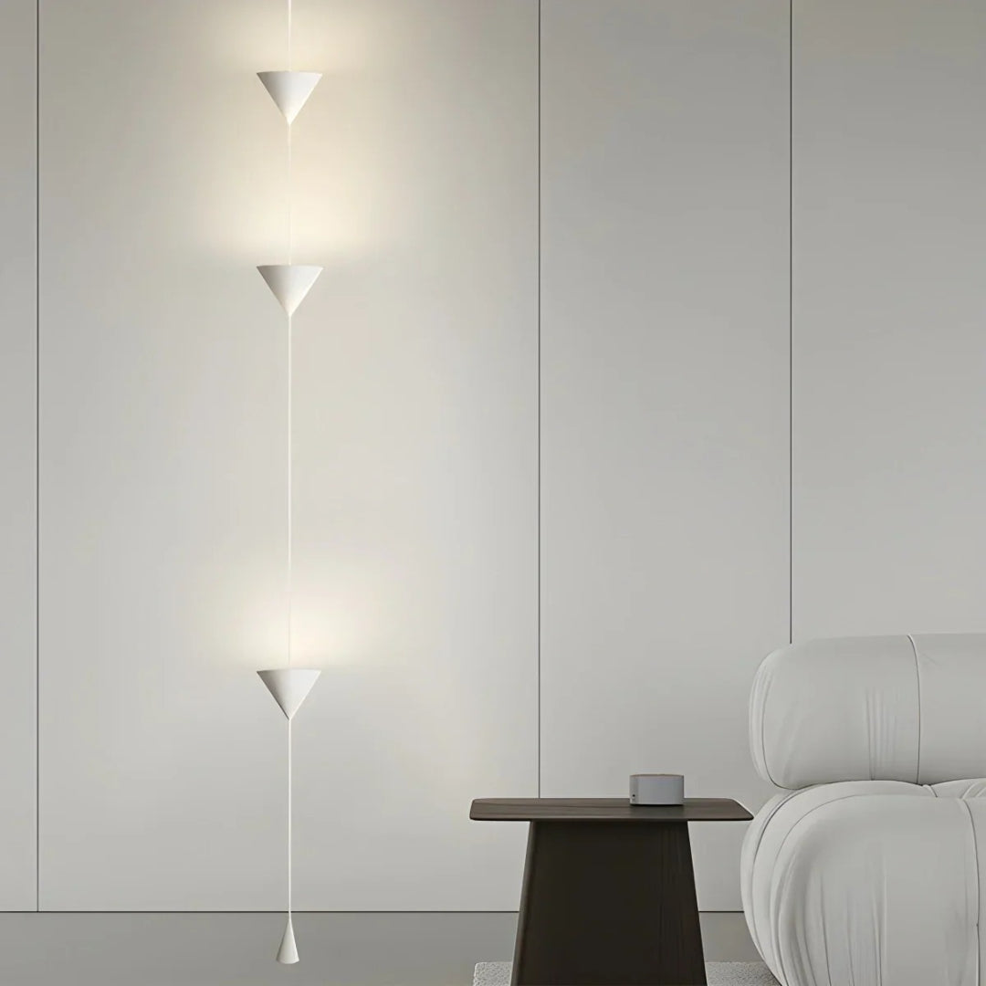Stehlampe konisch floor-to-ceiling