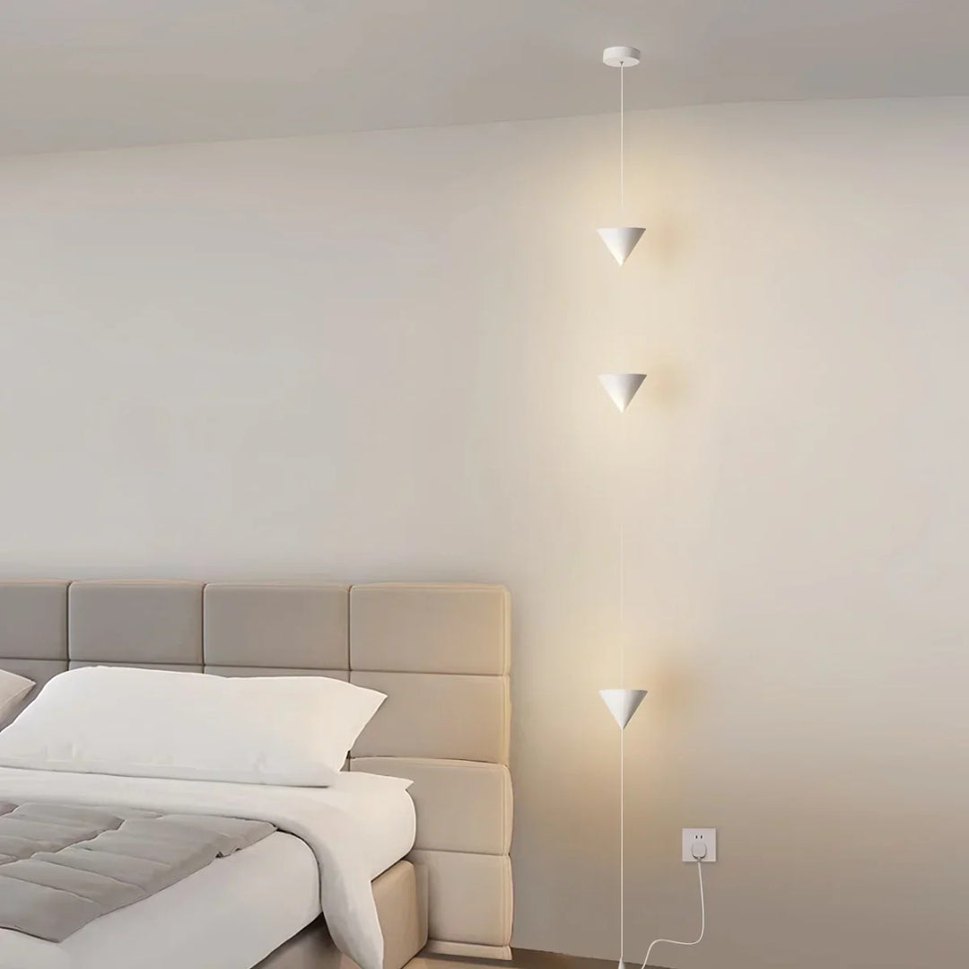 Stehlampe konisch floor-to-ceiling