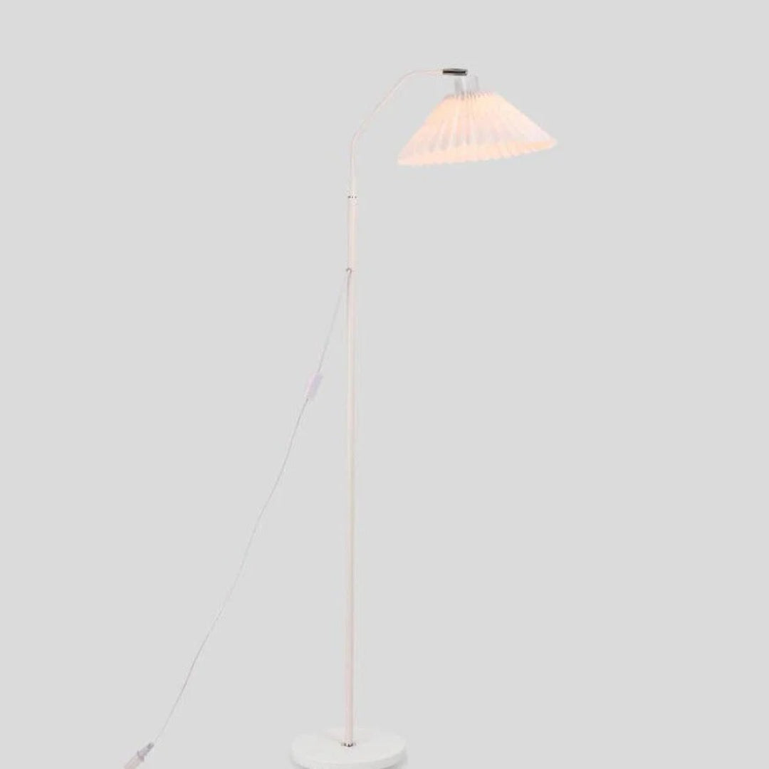 Stehlampe plissierter Schirm