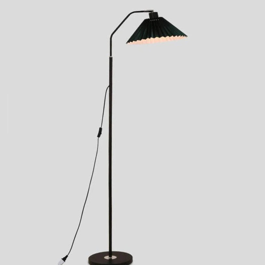Stehlampe plissierter Schirm