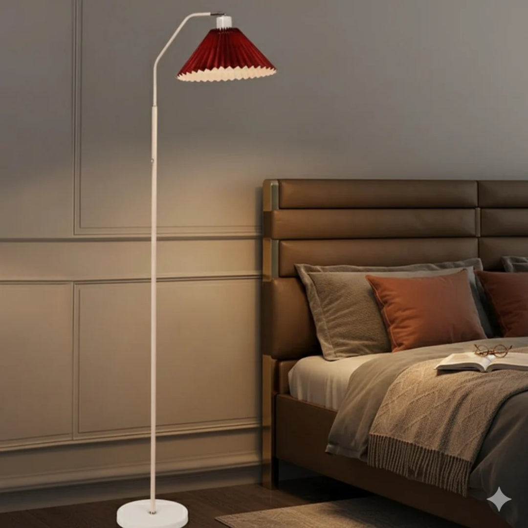 Stehlampe plissierter Schirm