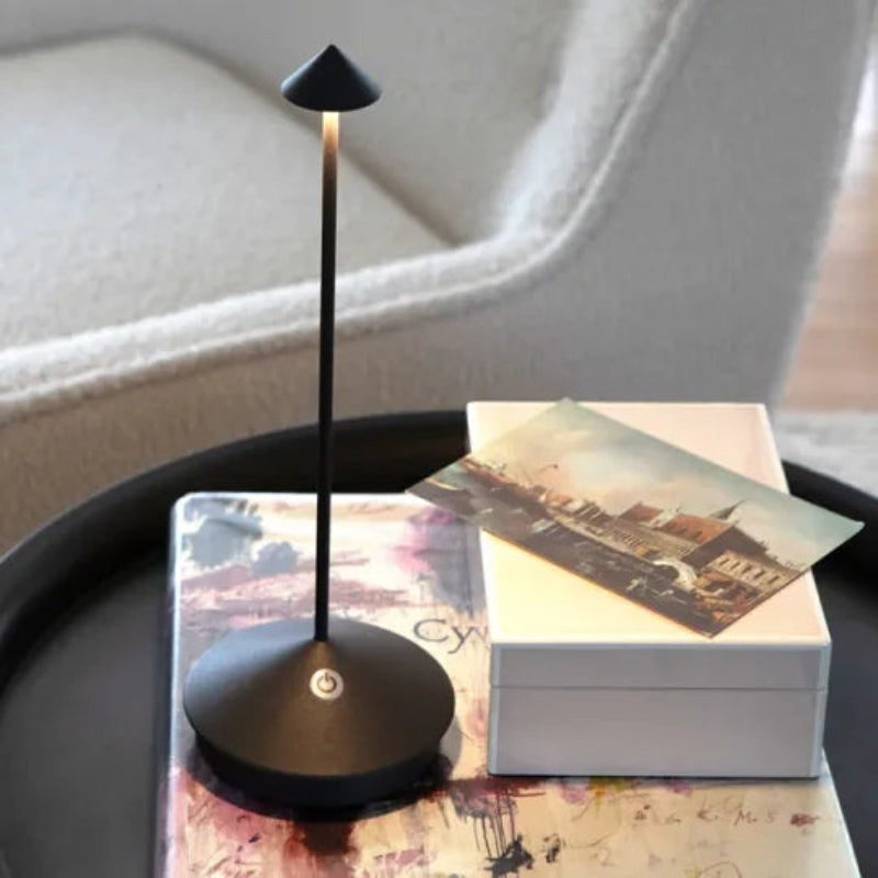 Tischlampe mit Touchsteuerung