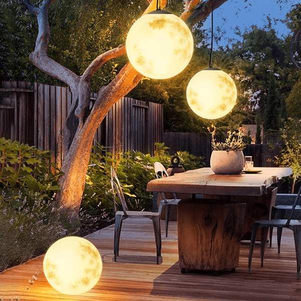 LED Garten Pendelleuchte in Mondform mit wetterfestem Design für Außenbereiche