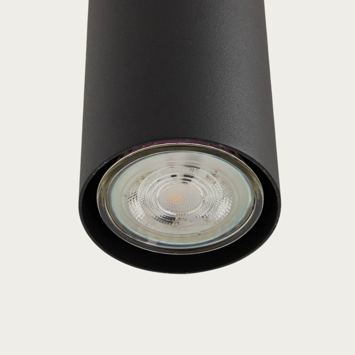 Zylindrische Pendelleuchte schwarz